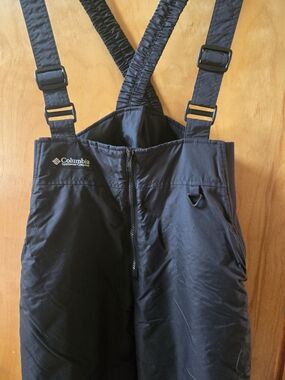 Columbia Black Insulated Ski Bibs with Adjustable Cross-Back Suspenders